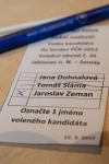 Král hraček zvítězil v primárkách 